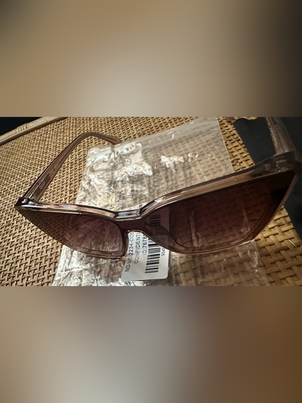 Quay Oversized Square Confidential Sunglasses in Smoke Doe Brown NWT✨ - Picture 2 of 8